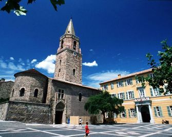 瓦坎斯奧 - 勒卡蘭杜帕克飯店 - 弗雷瑞斯