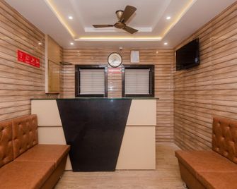 Hotel O Indore - מומבאי - דלפק קבלה