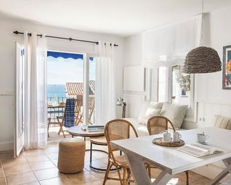 Appartement 2 Chambres Pour 4 Personnes - Llançà - Comedor
