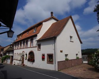 Apartment in the battlements of La Petite-Pierre Castle - La Petite-Pierre - Gebouw