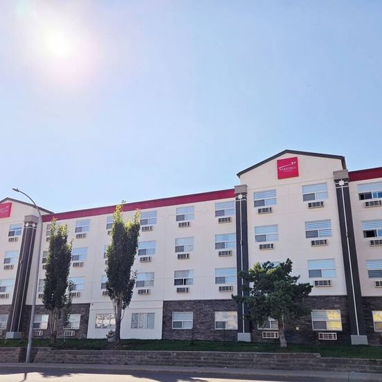 Park Hill Inn & Suite image 1