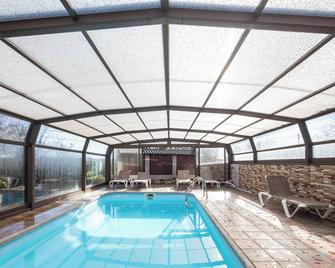 O forno do curro-Casiña Da Avelá - Boborás - Pool