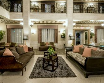 Hampton Inn & Suites Montgomery-Downtown - Montgomery - Lobby