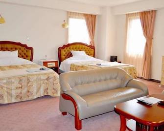 Omagari Empire Hotel - Daisen - Schlafzimmer