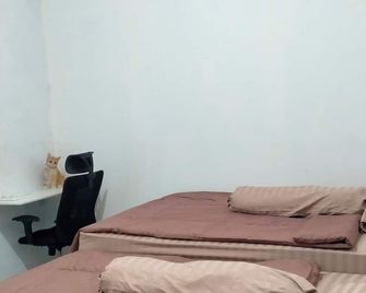 Kostel Rumah Nenek - Yakarta - Habitación