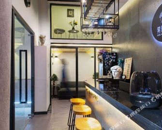 Wuyin Wutong Youth Hostel - שי-אן - דלפק קבלה