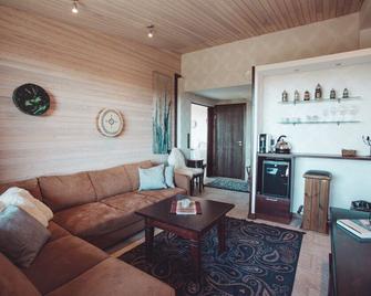 Ruka Peak - Boutique Hotel & Restaurant - Kuusamo - Wohnzimmer