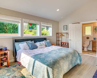 Bremerton Studio With Bay View Beach Acc - Bremerton - Спальня