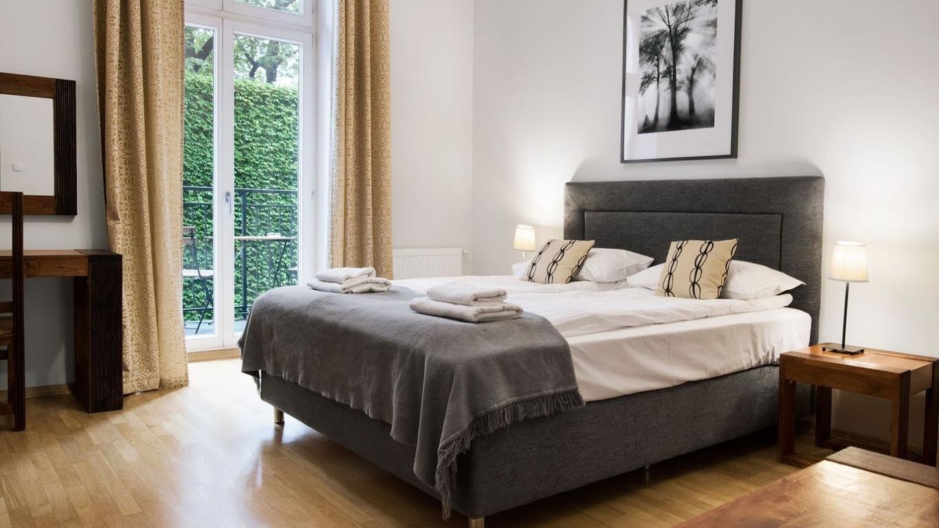 Yourplace Biskupia Old Town Apartments