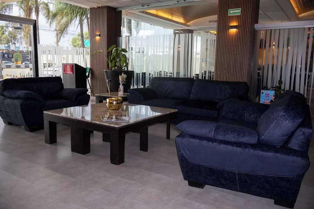 Hotel Crown Victoria - קרטארו - טרקלין