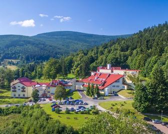 Klinika Mlodosci Medical Spa - Świeradów-Zdrój - Edificio