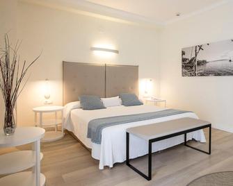 Hotel Levante - Es Pujols - Bedroom
