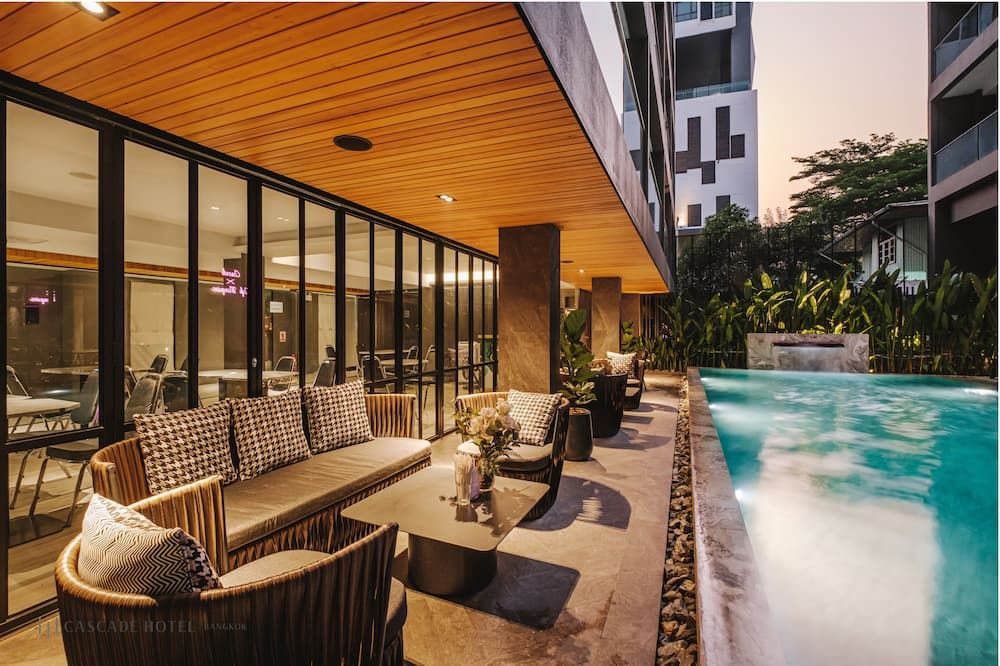 Cascade Hotel Bangkok - בנגקוק - בריכה