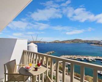 Pandrossos Hotel - Parikia - Balcony