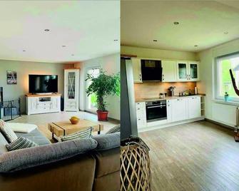 Pool, Sauna und Blick ins Grüne - Lutherstadt Wittenberg - Salon