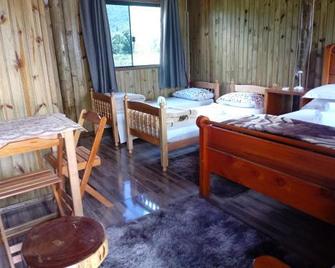 Chalés Alvorada - Praia Grande - Habitación