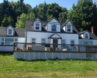 Shore Road - Digby - Building