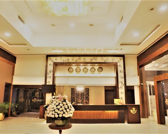 Hotel Aananda Imperial - Bilāspur - Lobby