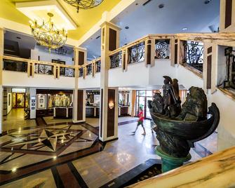 Helena Sands - Sunny Beach - Lobby