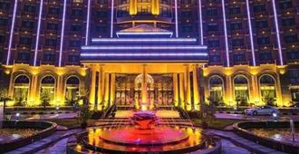 Star World Hotel - Naypyitaw - Edificio