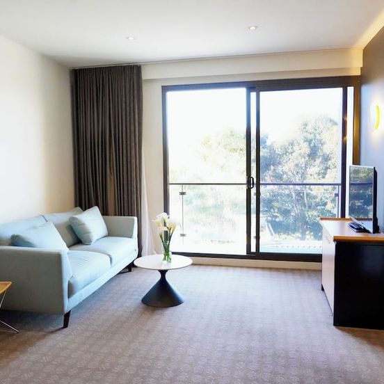 Golden Pebble Hotel image 1