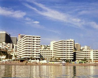 Hotel Apartamentos Bajondillo - טורמולינוס