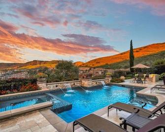 Charming 1-bedroom house in fabulous San Juan Capistrano with fitness room, WiFi - San Juan Capistrano - Pool