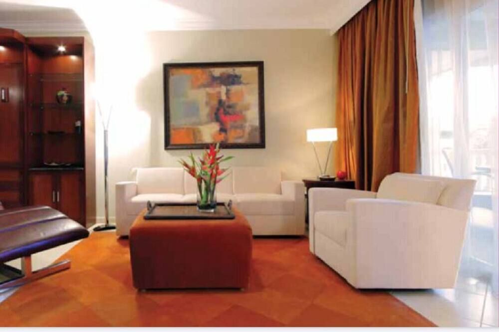 1BR Presidential Suites in Lifestyle Puerto Plata - Puerto Plata - Salon