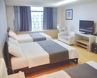Incheon Airport Gogo House - Incheon - Habitación