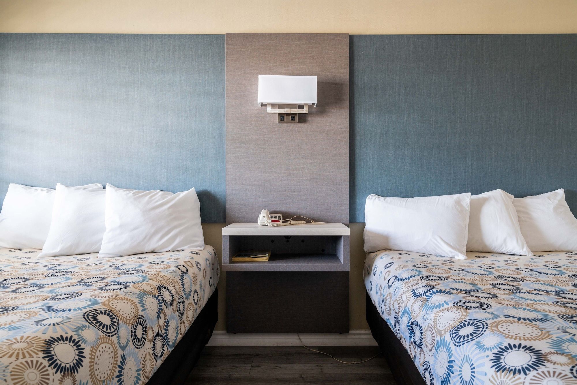 Solaire Inn & Suites - Santa Maria - Bedroom