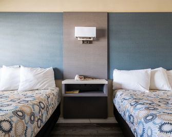 Solaire Inn & Suites - Santa Maria - Ložnice