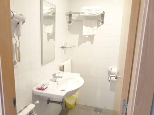 Hotel Varadoiro - Portonovo - Bad