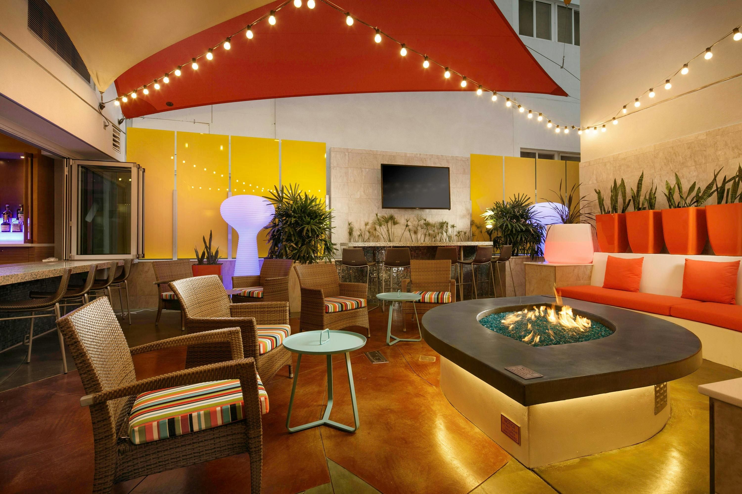 TownePlace Suites by Marriott San Diego Downtown thumbnail 3
