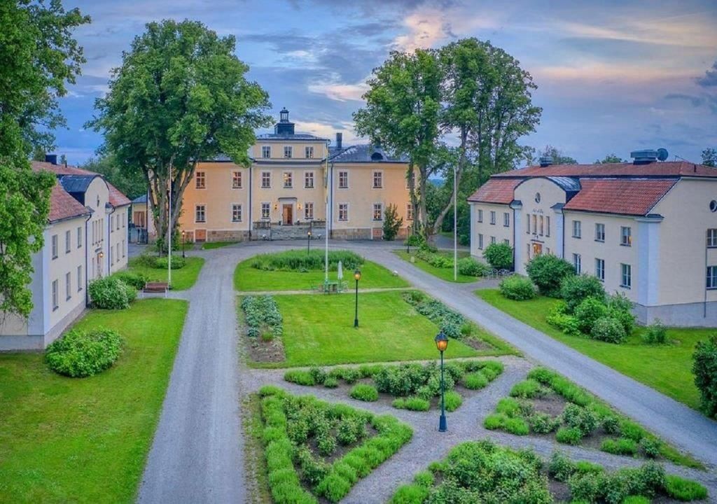 Haga Slott - Enkoping - Gebouw