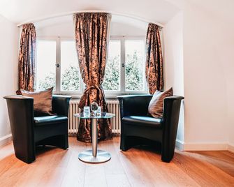 Romantik Hotel Schloss Hohenstein - Ahorn