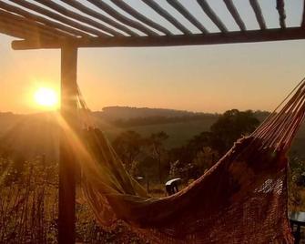 Cabana com jacuzzi e churrasqueira - Ibiuna SP - Ibiúna - Balcony