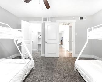 Best of Arlington | Across from AT&T and Six Flags - Arlington - Habitación
