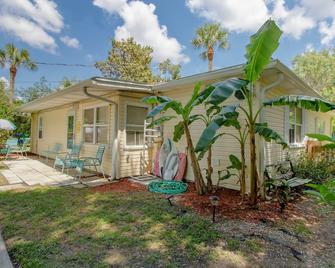 Cozy Cottage - Lake Mary - Patio