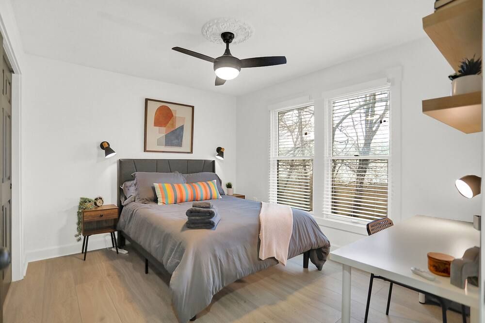 Prime Downtown Location+Garage. Walk to Mass Ave. - Indianápolis - Habitación