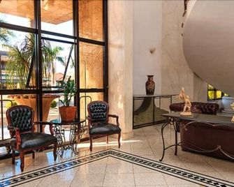 Marques Plaza Hotel - Pouso Alegre - Lobby