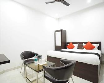 Hotel Star Inn Opp Kalpna Chawla Civil Hospital Karnal, Kunjpura Road - Karnal - Slaapkamer