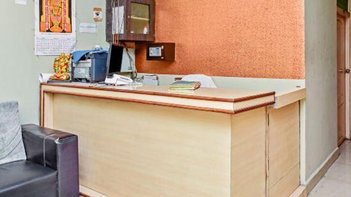 Hotel Pasuparthy Residency