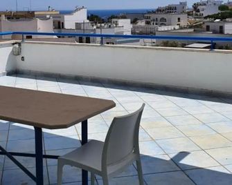 Hotel Selenia Residence - Castro - Balkón