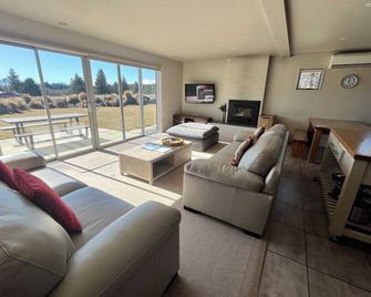 The Barn - Lake Tekapo - Vardagsrum