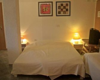 Farm stay Domacija Butul - Koper - Schlafzimmer