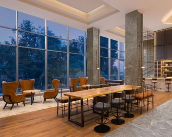 Four Points by Sheraton Amritsar, Mall Road - Amritsar - Lobby