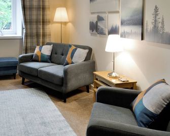 Blackmill Cottages No 2 - Taynuilt - Living room