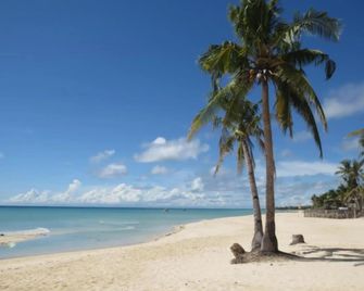 Sunday Flower Hotel - Santa Fe - Strand