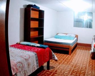 Gardenias De Gocta - Rodriguez De Men - Habitación