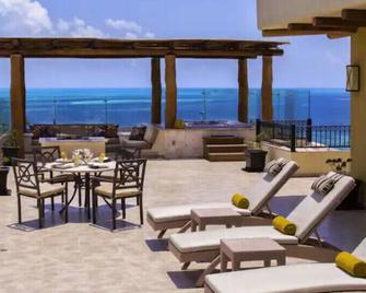 Three Bedroom Penthouse Suite - Punta Sam